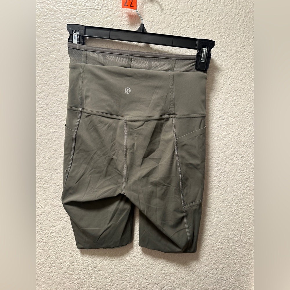 Lululemon femme force shorts size 4. A22